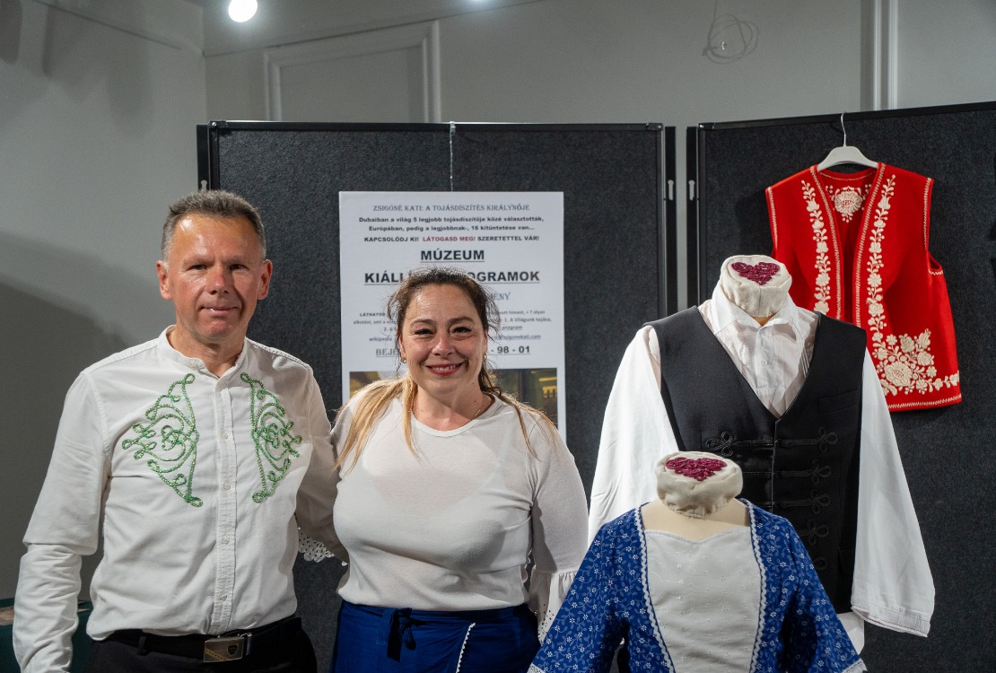 Népviseleti Kiállítás a Hungarikum Ligetben