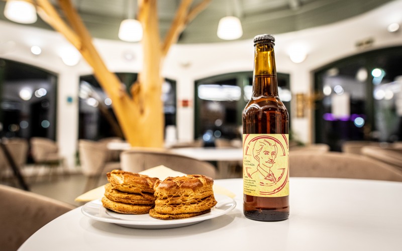 Tisza Bár-Petőfi Kávézó 2