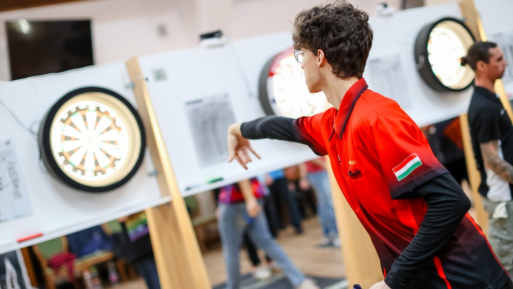 01.18. Univer nyílt darts verseny